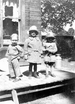 Clinton, Phyllis, and Clara